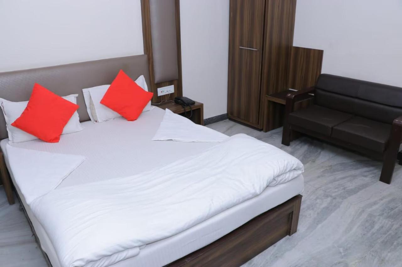 Sshankar Guest House Калькутта Экстерьер фото